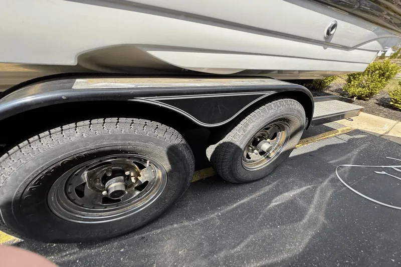 Slide: The Image of Crownline Boats 255SS 2013 - 62