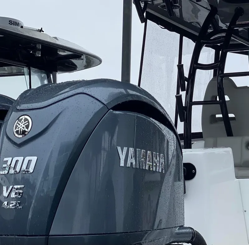 Slide: The Image of Yamaha 300 V6 outboard engine on 2022 Cape Horn 36 XS boat. - 4