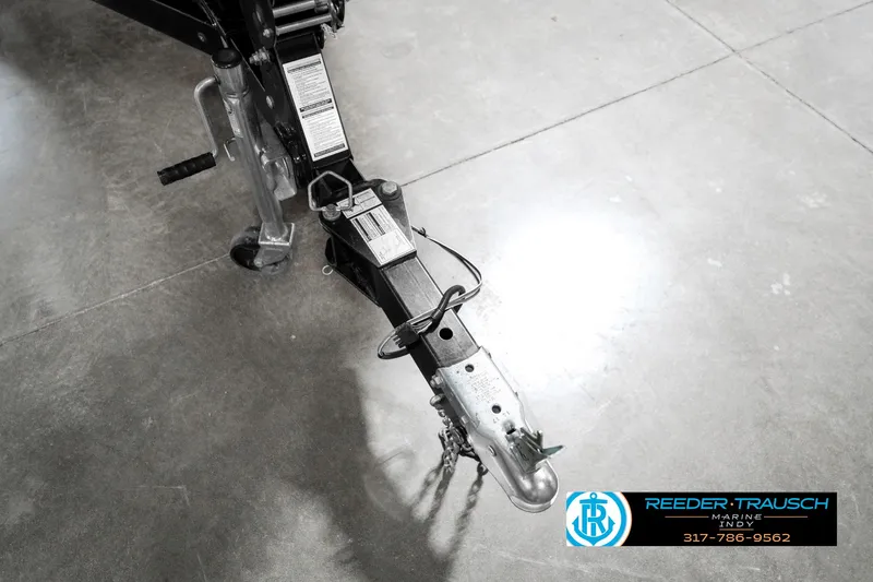 Slide: The Image of Yamaha SX190 2018 - 53