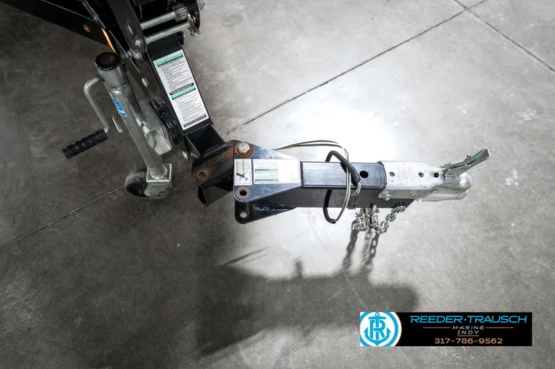 Slide: The Image of Yamaha SX190 2018 - 54