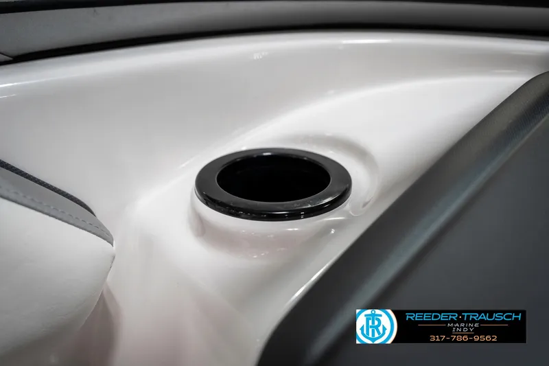 Slide: The Image of Cup holder detail on 2018 Yamaha SX190 boat interior. - 43