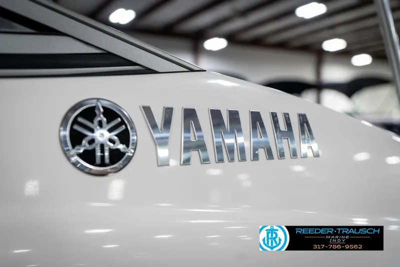 Slide: The Image of Yamaha Boats SX190 2018 - 50