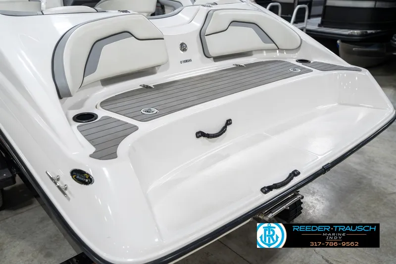 Slide: The Image of Yamaha Boats SX190 2018 - 52