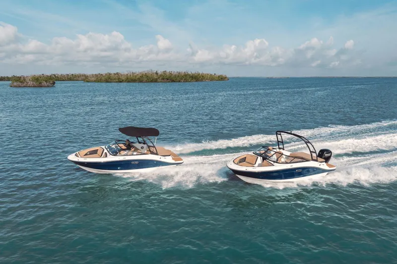 Slide: The Image of Sea Ray SPX 190 Outboard 2025 - 59