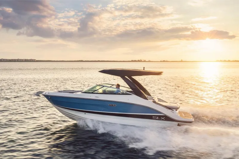 Slide: The Image of 2023-Sea-Ray-SLX-260-MarineMax - 2