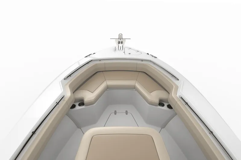 Slide: The Image of Boston Whaler 250 Outrage 2025 - 72