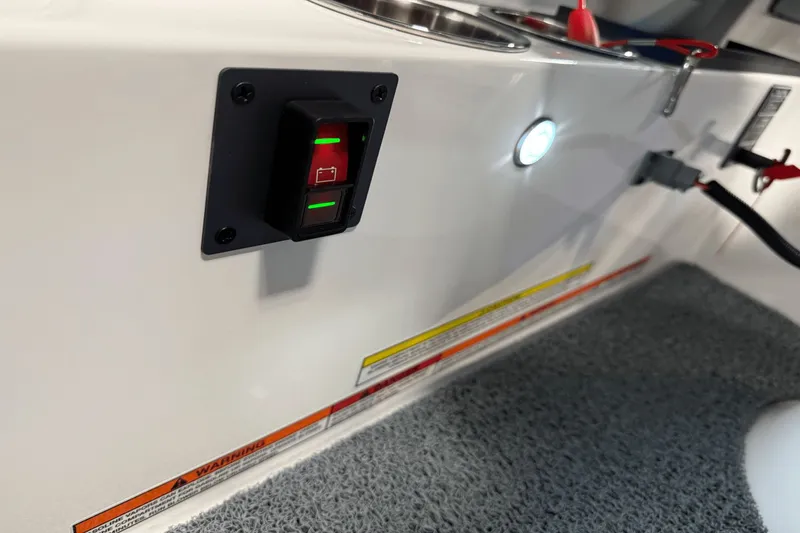 Slide: The Image of MasterCraft XT23 2026 - 90
