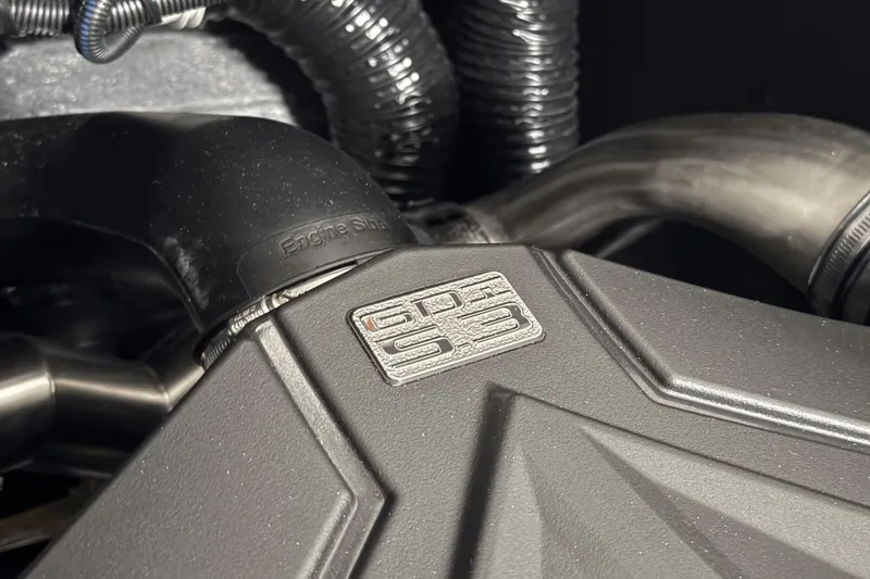 Slide: The Image of MasterCraft XT23 2026 - 31