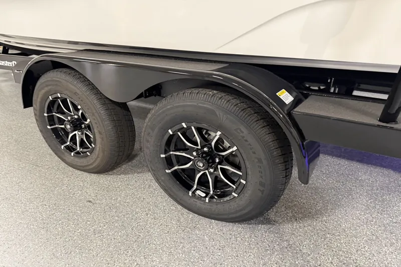 Slide: The Image of MasterCraft XT23 2026 - 111