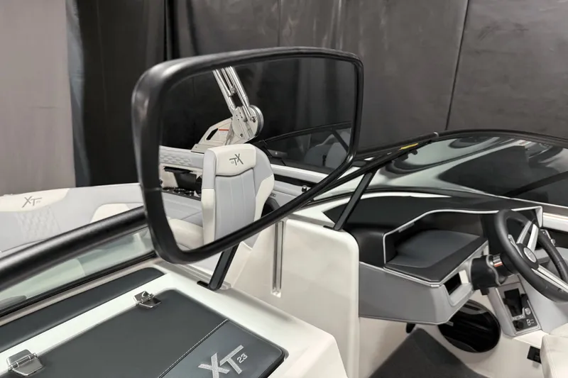 Slide: The Image of MasterCraft XT23 2026 - 69