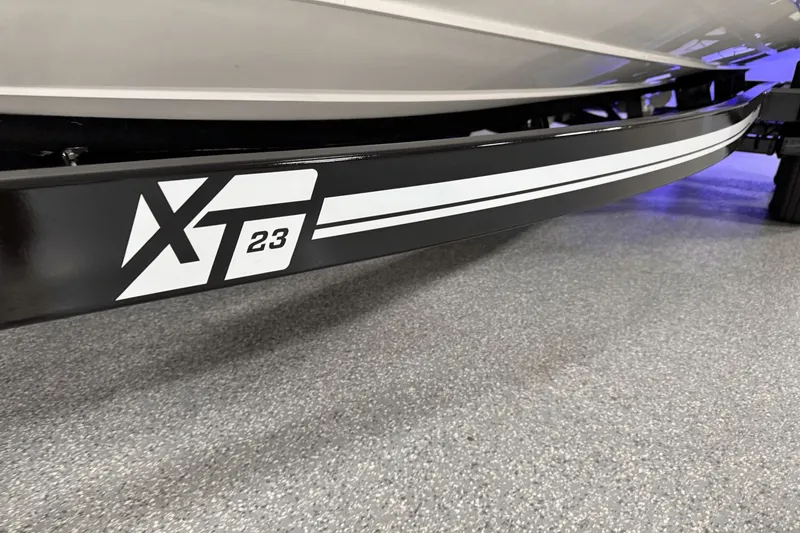 Slide: The Image of MasterCraft XT23 2026 - 112