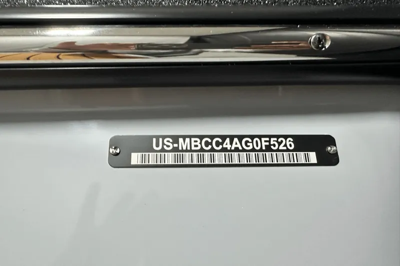 Slide: The Image of MasterCraft XT24 2026 - 13