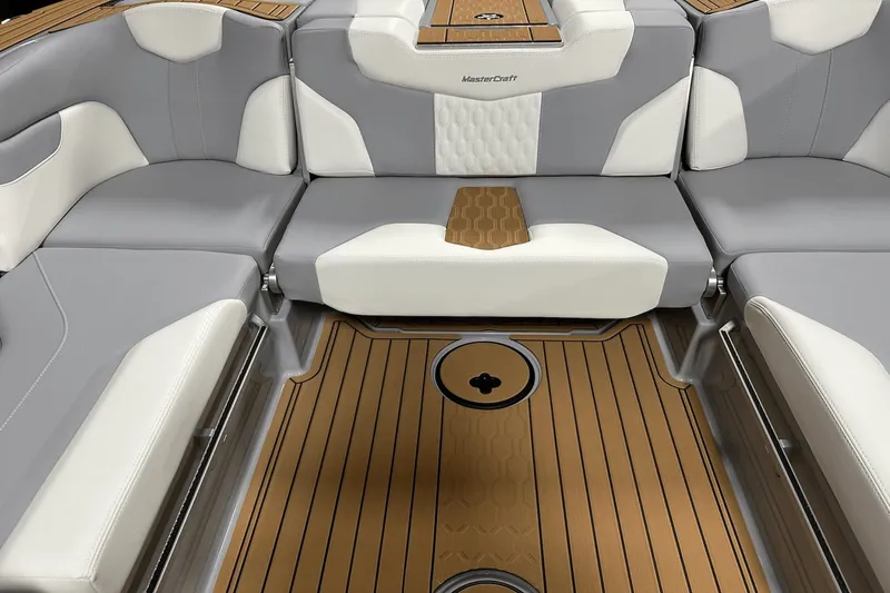 Slide: The Image of MasterCraft XT24 2026 - 29