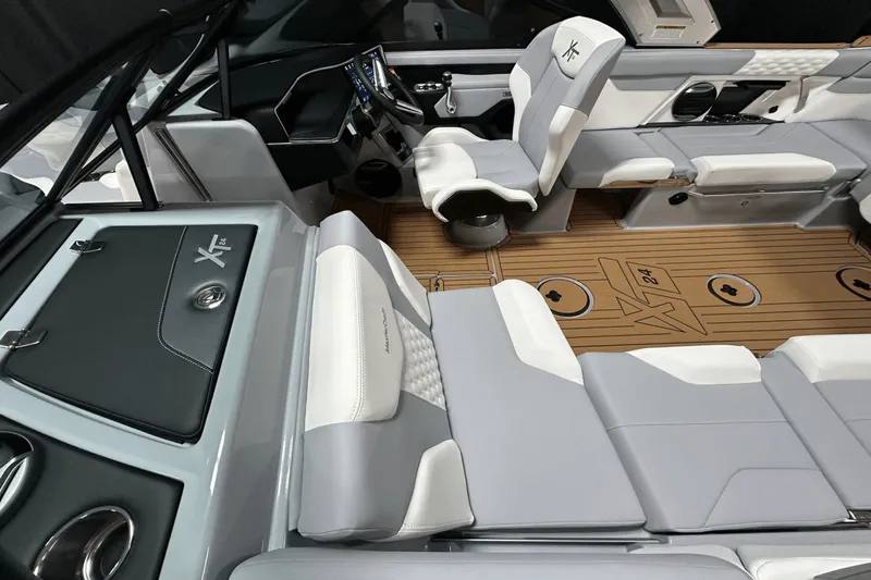 Slide: The Image of MasterCraft XT24 2026 - 3