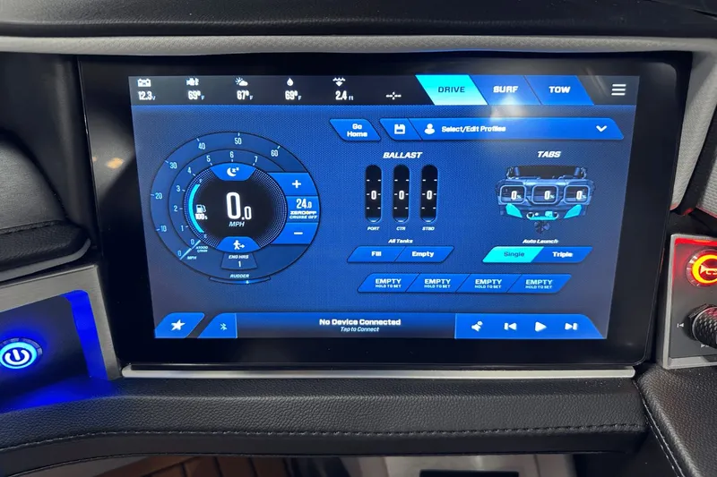 Slide: The Image of MasterCraft XT24 2026 - 47