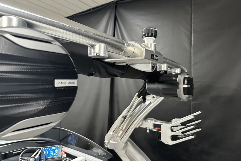 Slide: The Image of MasterCraft XT24 2026 - 61