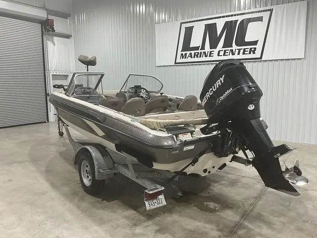 Slide: The Image of 2009 Ranger Reata 186 boat with Mercury outboard motor at LMC Marine Center. - 5