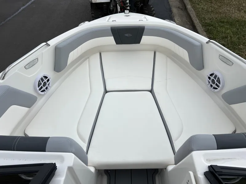 Slide: The Image of Chaparral 21 SSi 2025 - 14