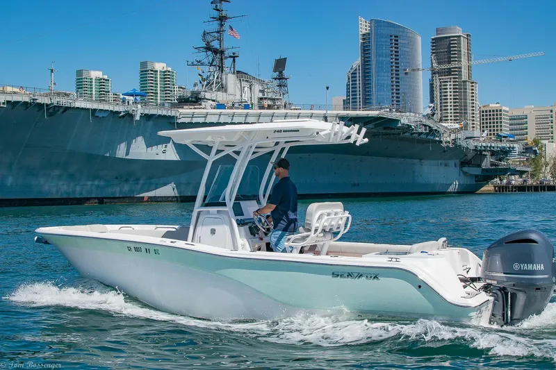 Slide: The Image of Sea Fox 248 Commander 2021 - 53