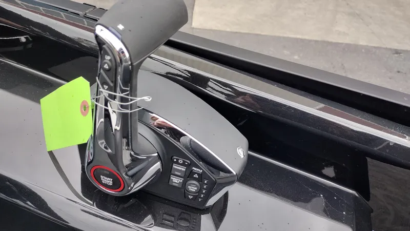 Slide: The Image of Boat throttle control of a 2025 Viaggio Diamante, featuring sleek design and modern controls. - 34
