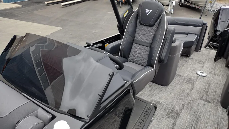 Slide: The Image of 2025 Viaggio Diamante boat interior with luxurious seating and modern design. - 36