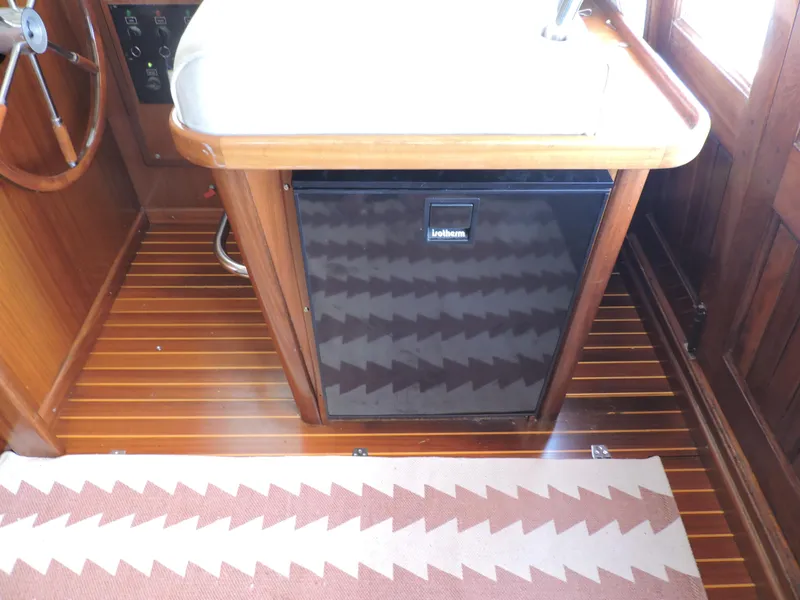 Slide: The Image of Second Fridge in Pilothouse - 37