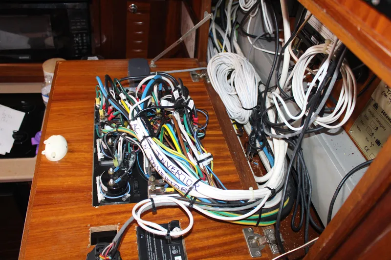 Slide: The Image of Behind AC/DC Panel - 39