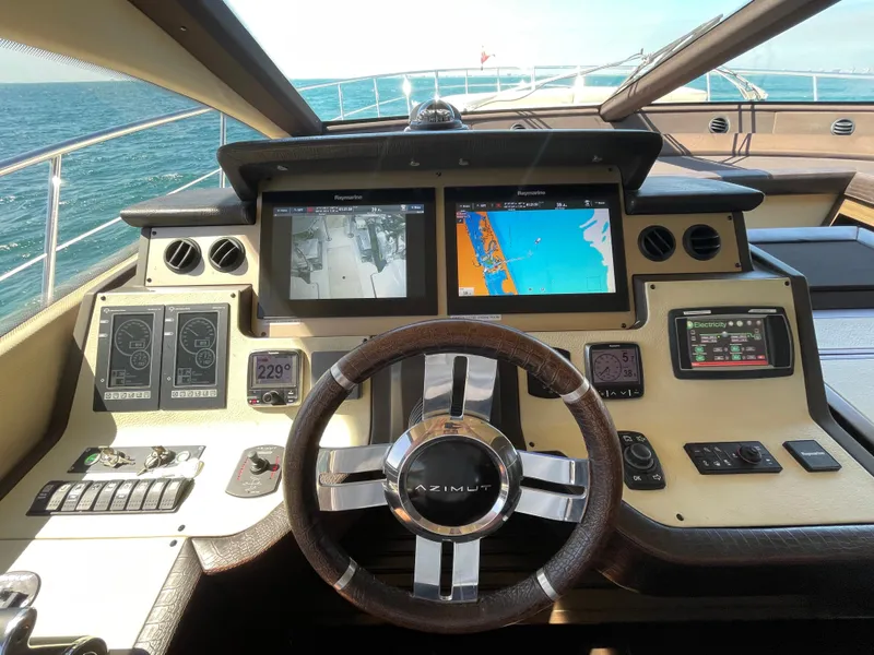 Slide: The Image of Azimut 70 2014 - 54