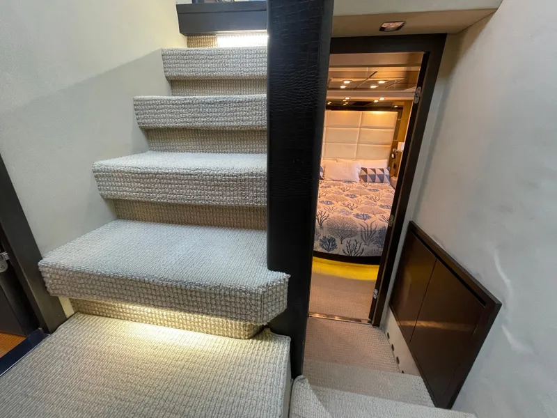 Slide: The Image of Azimut 70 2014 - 57