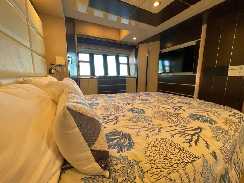 Slide: The Image of Azimut 70 2014 - 60