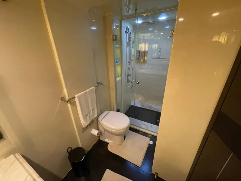 Slide: The Image of Azimut 70 2014 - 65