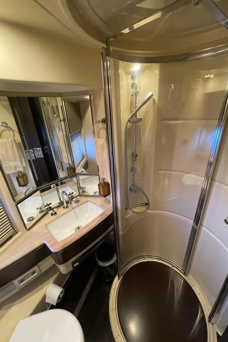 Slide: The Image of Azimut 70 2014 - 74