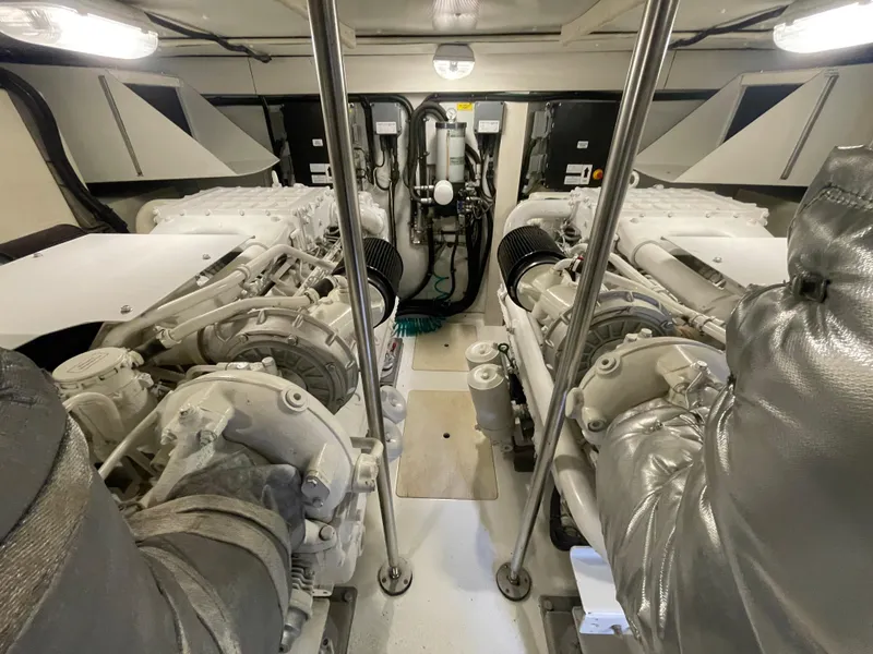 Slide: The Image of Azimut 70 2014 - 83