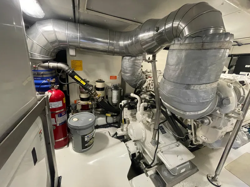 Slide: The Image of Azimut 70 2014 - 86