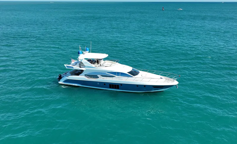 Slide: The Image of Azimut 70 2014 - 90