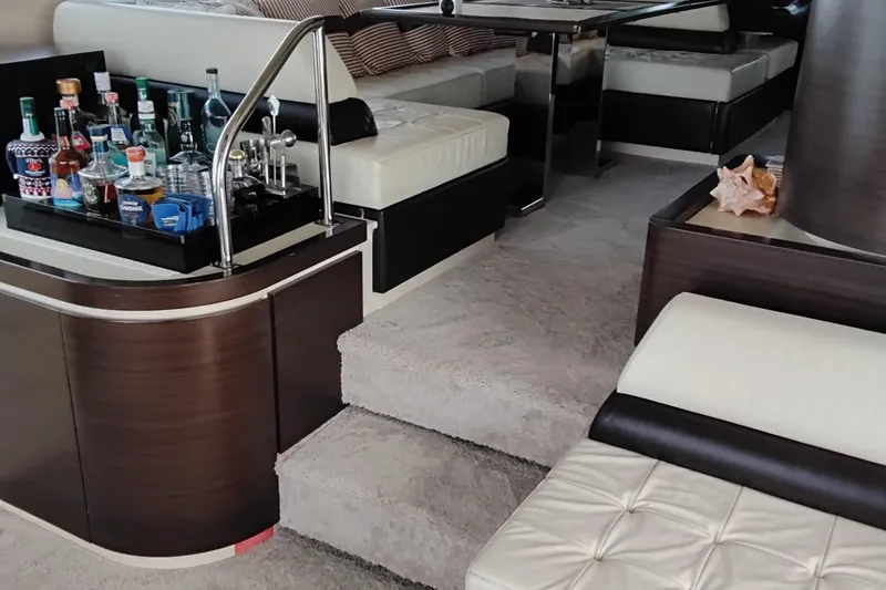 Slide: The Image of Azimut 70 2014 - 97