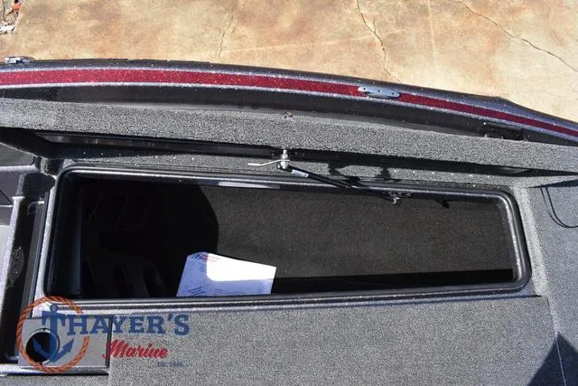 Slide: The Image of Triton 19 TrX Patriot 2025 - 28