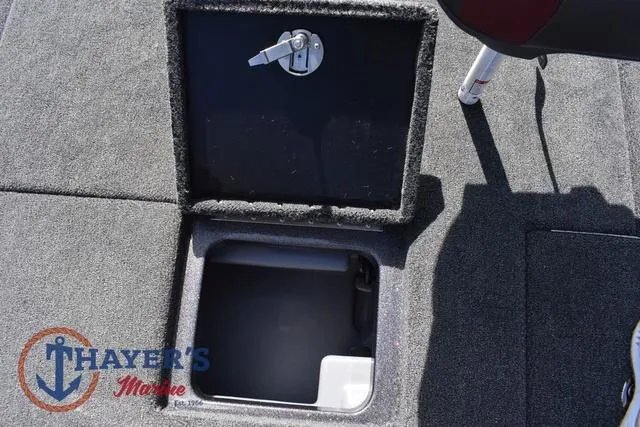 Slide: The Image of Triton 19 TrX Patriot 2025 - 34