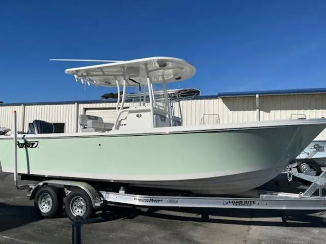 Slide: The Image of Parker Marine 23SE 2025 - 1