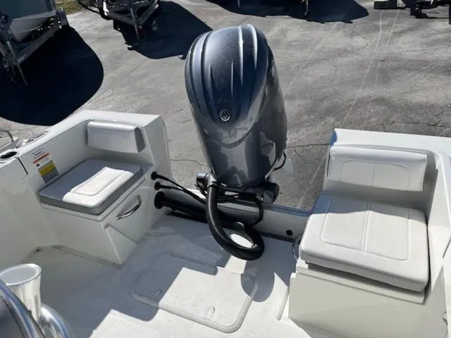 Slide: The Image of Parker Marine 21 Special Edition 2025 - 7