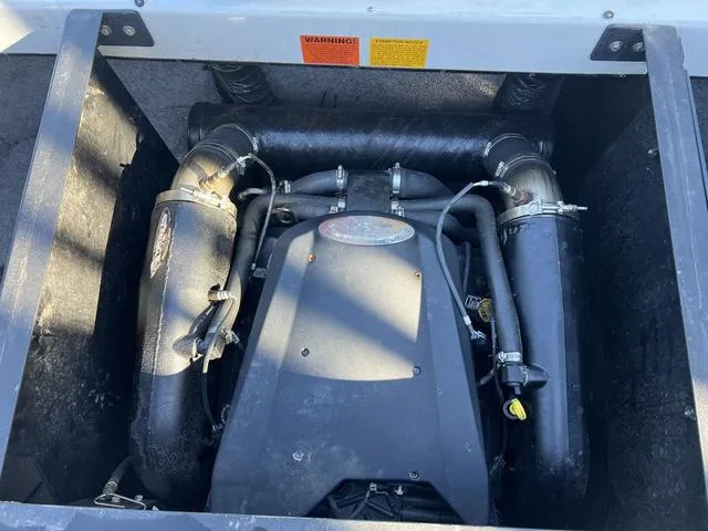 Slide: The Image of Engine compartment of a 2009 Malibu Wakesetter 23 LSV boat. - 12