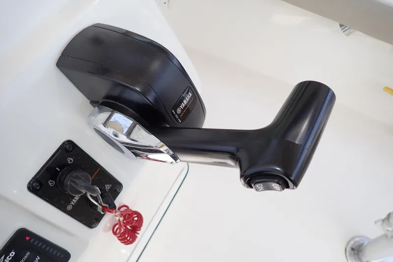 Slide: The Image of Throttle control of 2022 Key West 188 Bay Reef boat. - 15