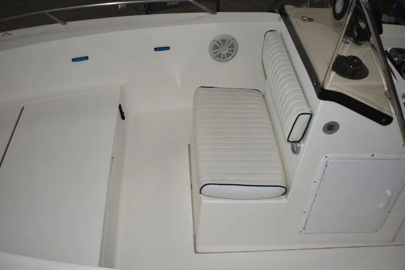 Slide: The Image of Sea Ray Laguna 1992 - 14