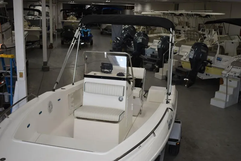 Slide: The Image of Sea Ray Laguna 1992 - 17