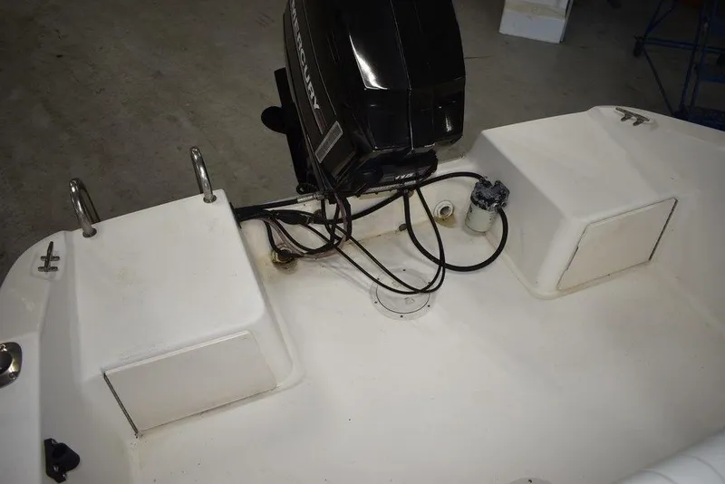 Slide: The Image of Sea Ray Laguna 1992 - 22