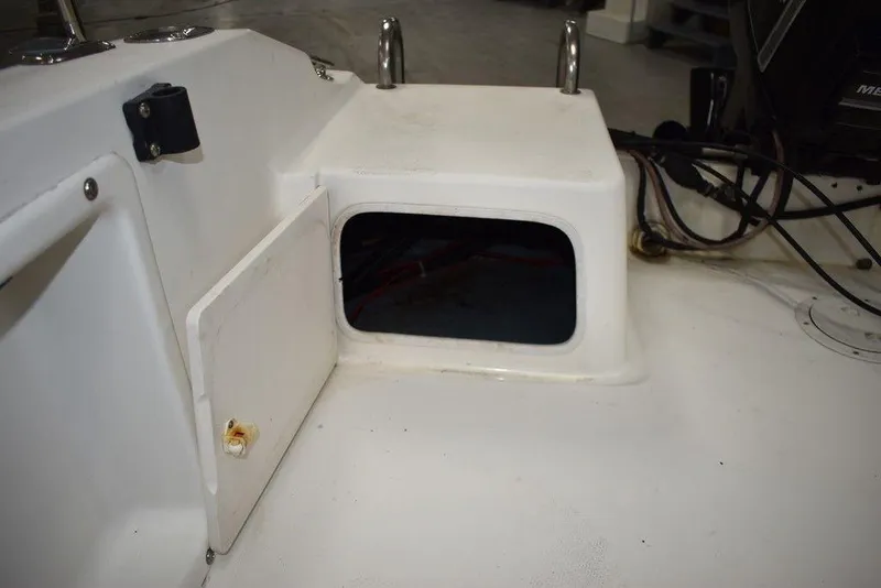 Slide: The Image of Sea Ray Laguna 1992 - 23