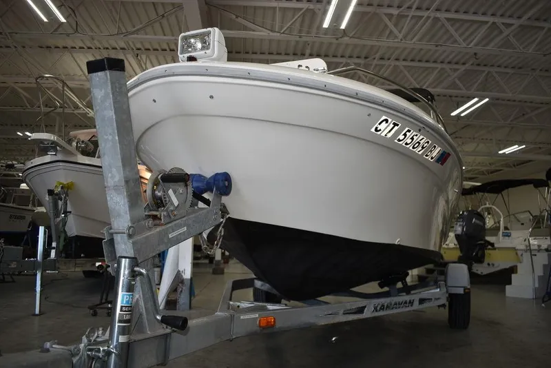 Slide: The Image of Sea Ray Laguna 1992 - 43