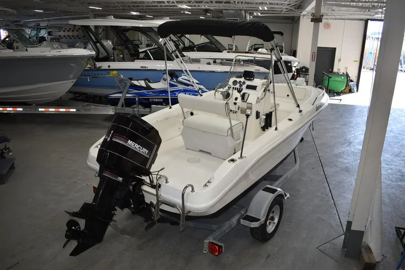 Slide: The Image of Sea Ray Laguna 1992 - 5