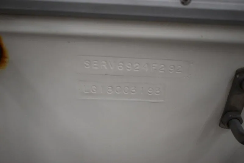 Slide: The Image of Sea Ray Laguna 1992 - 54