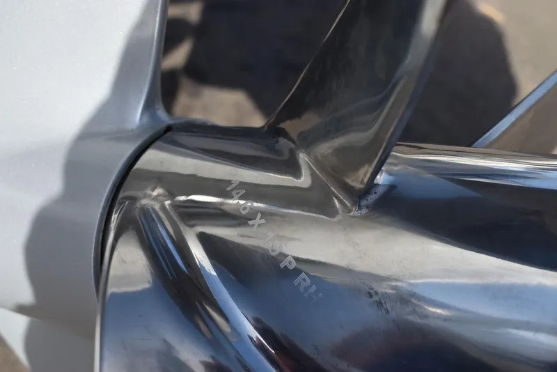 Slide: The Image of Blackfin 252 CC 2025 - 76